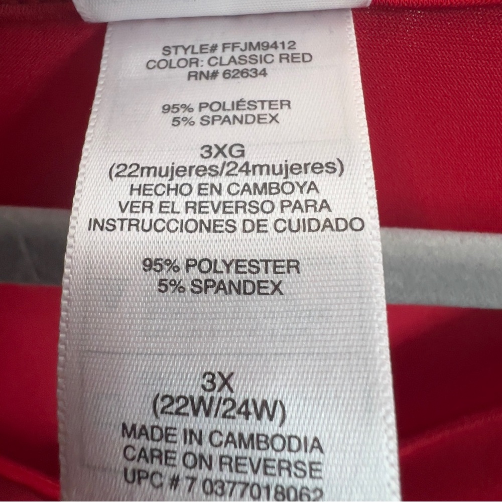 JMS Just My Size Size 3X(22W-24W) Red V-Neck Half Sleeve with Gathered Cuff - Picture 6 of 7